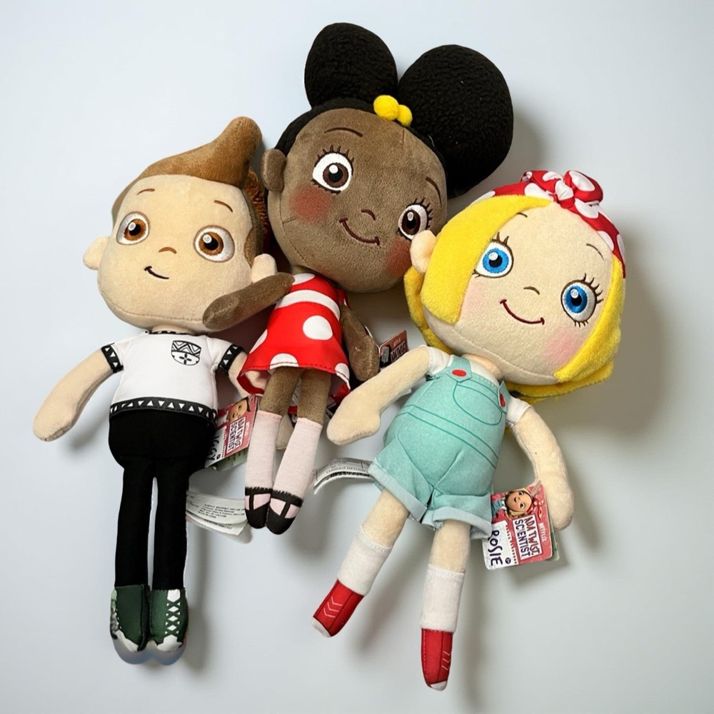 ⭐️⭐️ADA Twist Scientist Plush Dolls